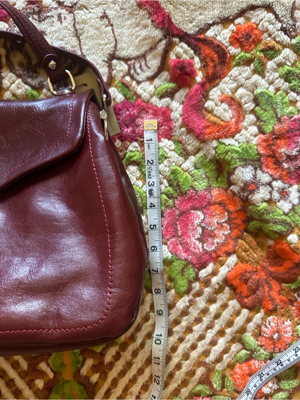 Wilson’s leather crossbody or shoulder bag - Picture 8 of 8